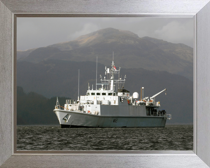 HMS Shoreham M112 Sandown Class Minehunter March 2007 Photo Print - Posters, Prints, & Visual Artwork - by Hampshire Prints (image 7 of 9)