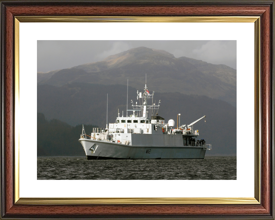 HMS Shoreham M112 Sandown Class Minehunter March 2007 Photo Print - Posters, Prints, & Visual Artwork - by Hampshire Prints (image 8 of 9)
