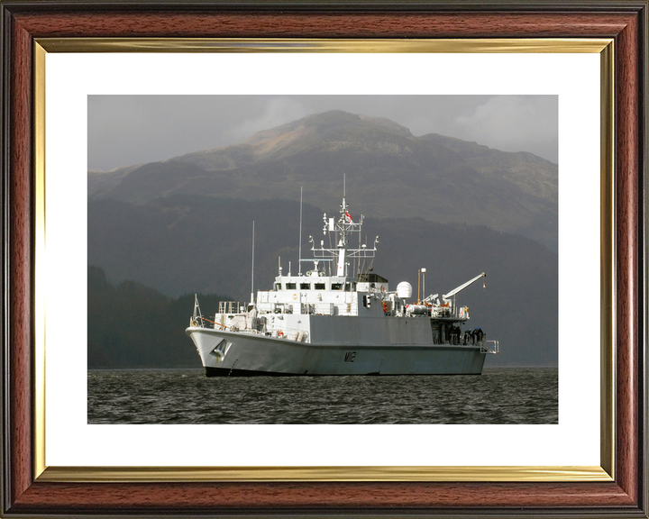 HMS Shoreham M112 Sandown Class Minehunter March 2007 Photo Print - Posters, Prints, & Visual Artwork - by Hampshire Prints (image 8 of 9)