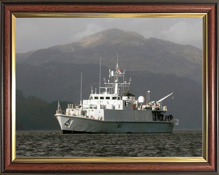 HMS Shoreham M112 Sandown Class Minehunter March 2007 Photo Print - Posters, Prints, & Visual Artwork - by Hampshire Prints (image 9 of 9)