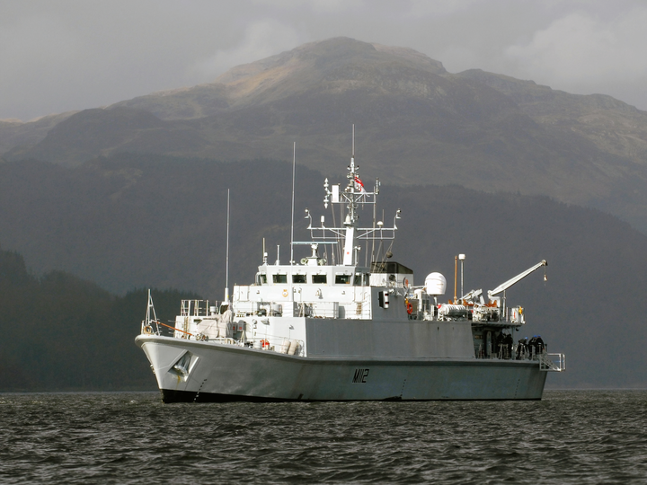 HMS Shoreham M112 Sandown Class Minehunter March 2007 Photo Print - Posters, Prints, & Visual Artwork - by Hampshire Prints (image 1 of 9)