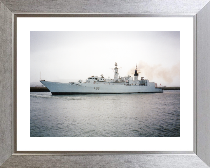 HMS London F95 Type 22 Frigate Entering Harbour Photo Print - Posters, Prints, & Visual Artwork - by Hampshire Prints (image 6 of 9)