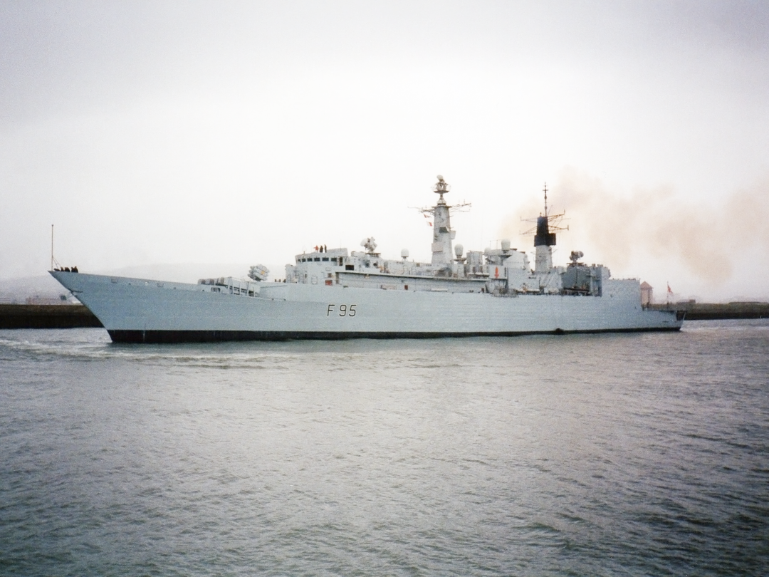 HMS London F95 Type 22 Frigate Entering Harbour Photo Print - Posters, Prints, & Visual Artwork - by Hampshire Prints (image 1 of 9)