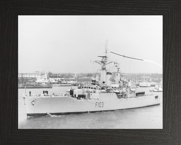 HMS Lowestoft F103 Rothesay Class Frigate 1973 Photo Print - Posters, Prints, & Visual Artwork - by Hampshire Prints (image 3 of 9)