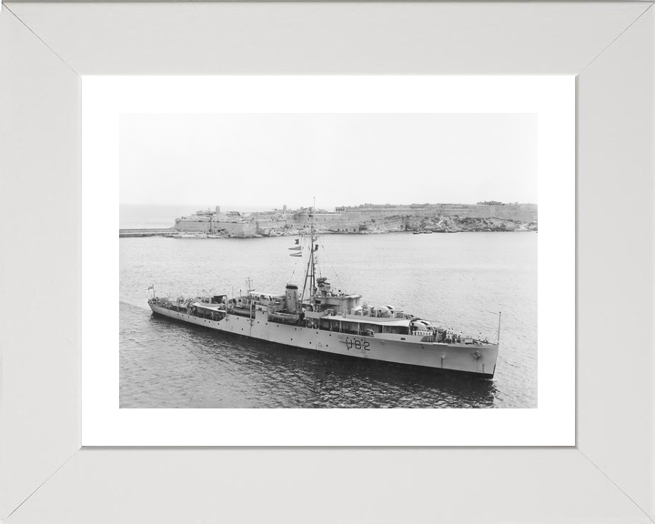 HMS Magpie U82 Black Swan Class Sloop Valletta Malta Photo Print - Posters, Prints, & Visual Artwork - by Hampshire Prints (image 4 of 9)