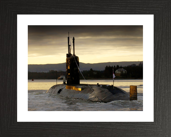 HMS Spartan S105 Swiftsure Class Submarine 2006 Decommission