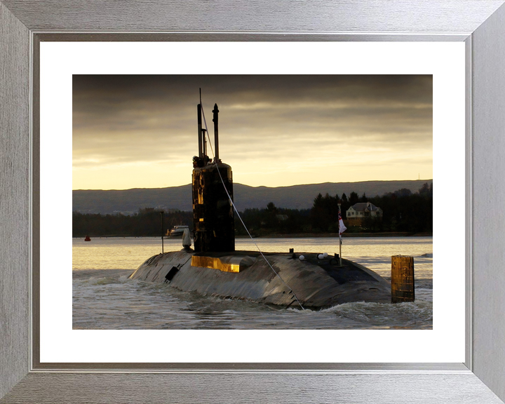 HMS Spartan S105 Swiftsure Class Submarine 2006 Decommission