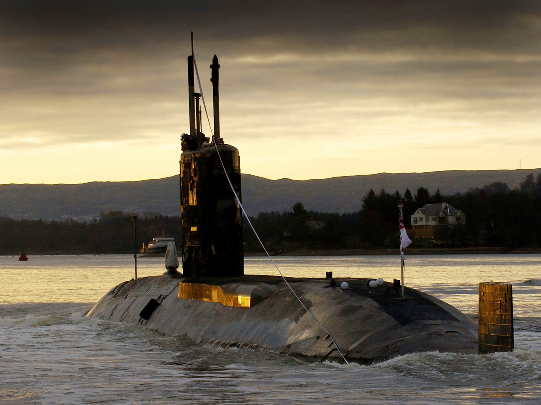 HMS Spartan S105 Swiftsure Class Submarine 2006 Decommission