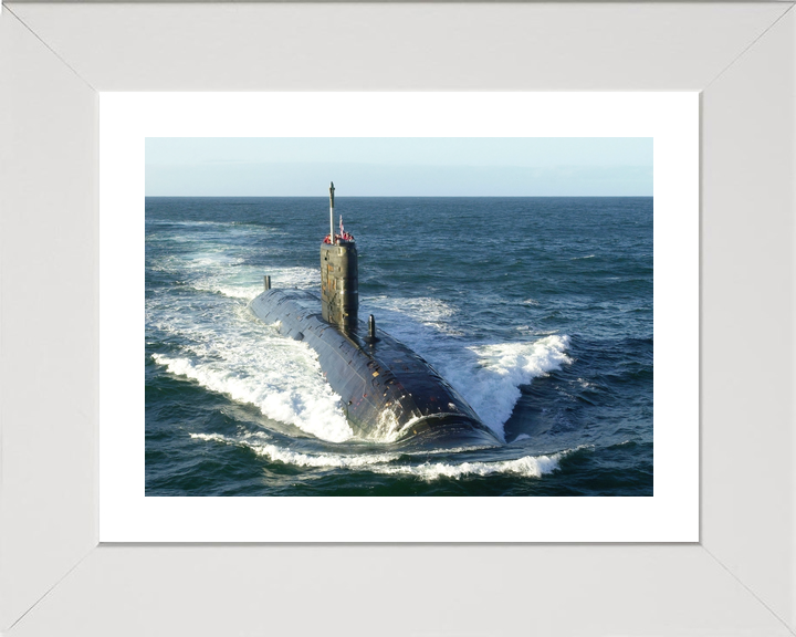 HMS Splendid S106 Swiftsure Class Submarine 2002