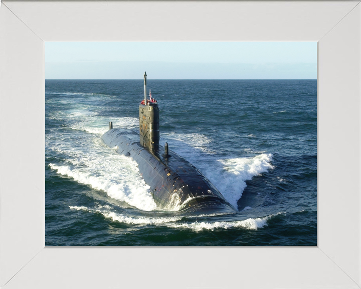 HMS Splendid S106 Swiftsure Class Submarine 2002