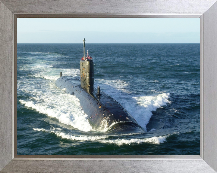 HMS Splendid S106 Swiftsure Class Submarine 2002