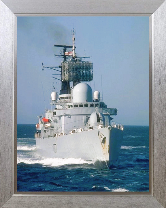 HMS Newcastle D87 Type 42 Destroyer Underway Photo Print - Posters, Prints, & Visual Artwork - by Hampshire Prints (image 7 of 9)
