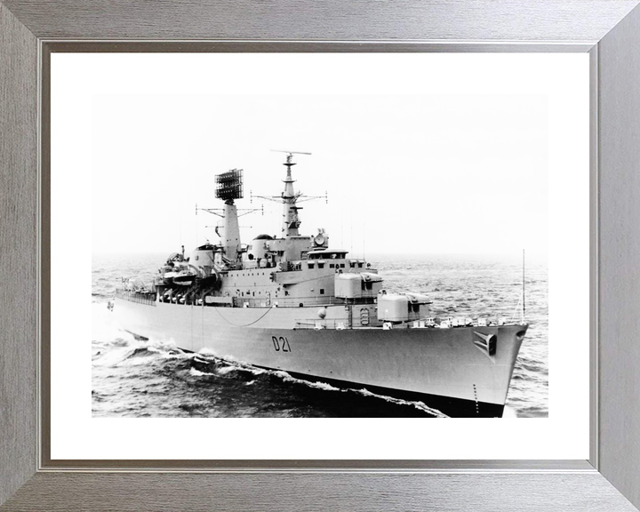HMS Norfolk D21 County Class Destroyer Underway Photo Print - Posters, Prints, & Visual Artwork - by Hampshire Prints (image 6 of 9)
