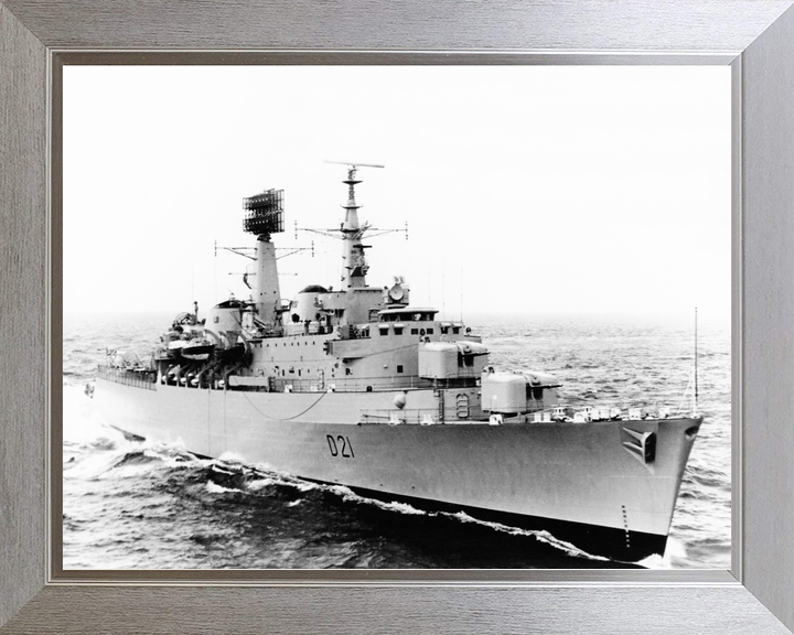 HMS Norfolk D21 County Class Destroyer Underway Photo Print - Posters, Prints, & Visual Artwork - by Hampshire Prints (image 7 of 9)