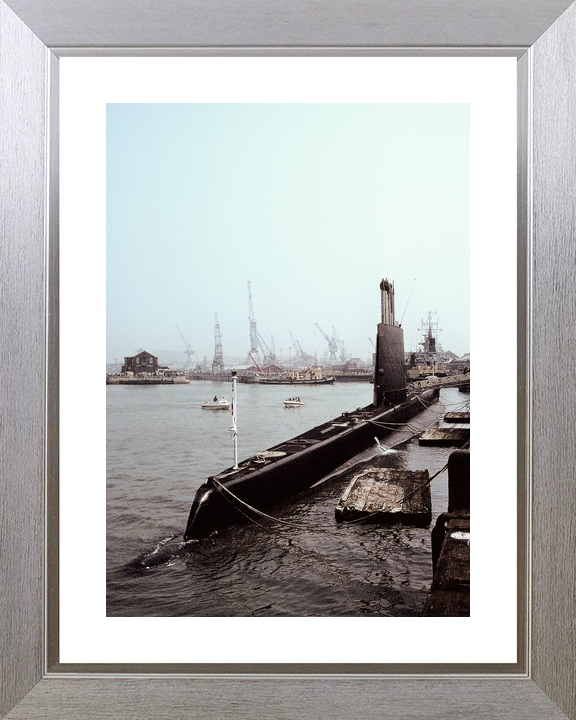 HMS Onyx S21 Oberon Class Submarine 1990