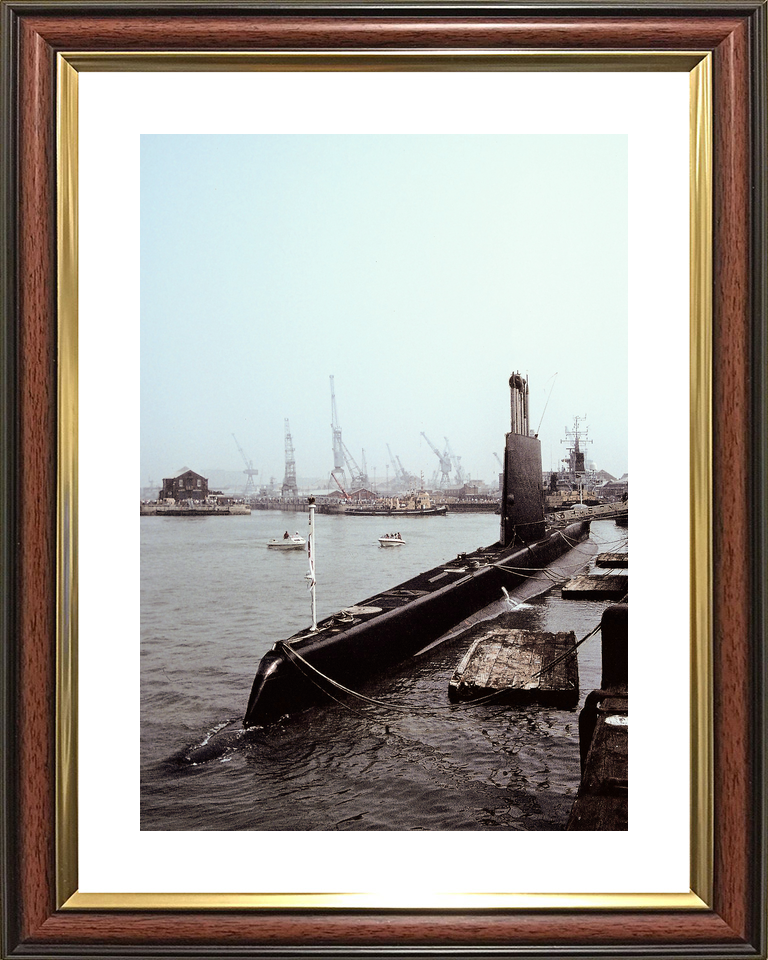 HMS Onyx S21 Oberon Class Submarine 1990