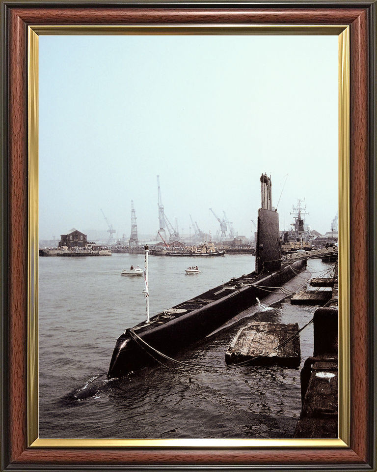 HMS Onyx S21 Oberon Class Submarine 1990