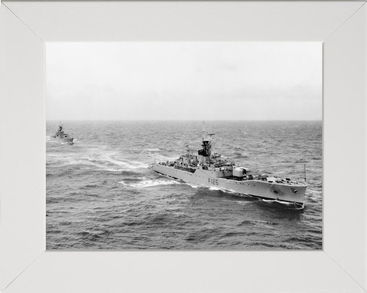 HMS Plymouth F126 Rothesay Class Frigate Underway Photo Print - Posters, Prints, & Visual Artwork - by Hampshire Prints (image 5 of 9)