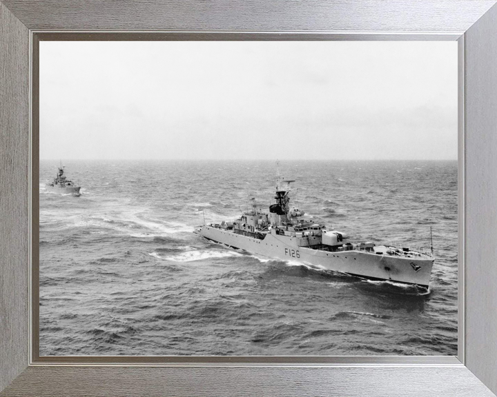 HMS Plymouth F126 Rothesay Class Frigate Underway Photo Print - Posters, Prints, & Visual Artwork - by Hampshire Prints (image 7 of 9)