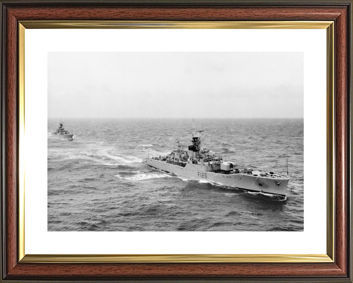 HMS Plymouth F126 Rothesay Class Frigate Underway Photo Print - Posters, Prints, & Visual Artwork - by Hampshire Prints (image 8 of 9)