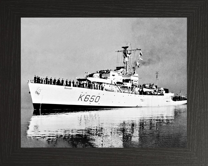 HMS Porlock Bay K650 Bay Class Frigate April 1946 Photo Print - Posters, Prints, & Visual Artwork - by Hampshire Prints (image 3 of 9)