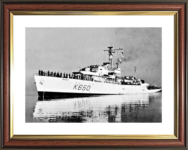 HMS Porlock Bay K650 Bay Class Frigate April 1946 Photo Print - Posters, Prints, & Visual Artwork - by Hampshire Prints (image 8 of 9)