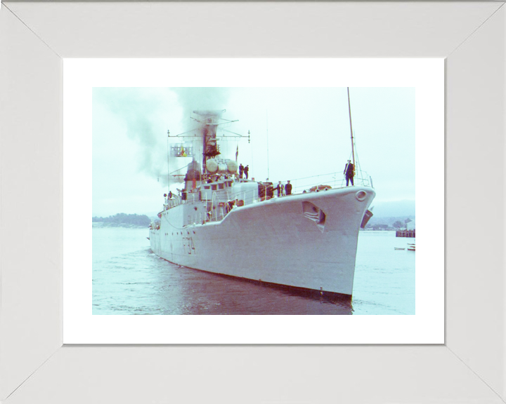 HMS Puma F34 Leopard Class Frigate Entering Harbour Photo Print - Posters, Prints, & Visual Artwork - by Hampshire Prints (image 4 of 9)