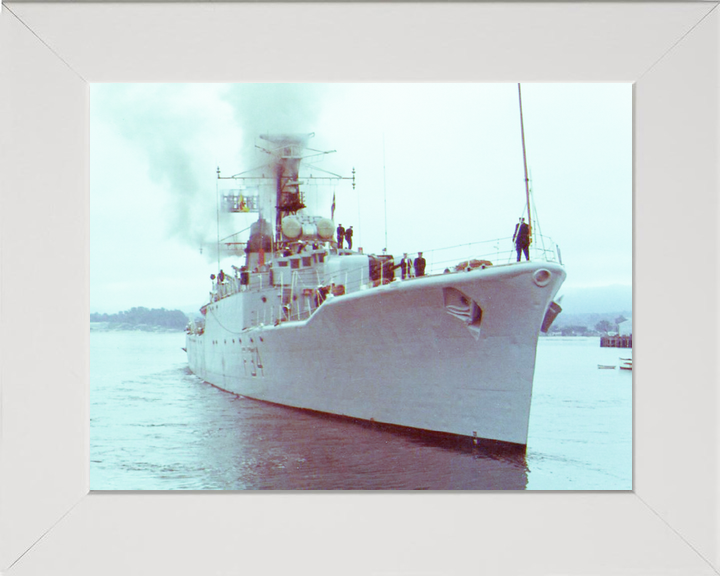 HMS Puma F34 Leopard Class Frigate Entering Harbour Photo Print - Posters, Prints, & Visual Artwork - by Hampshire Prints (image 5 of 9)