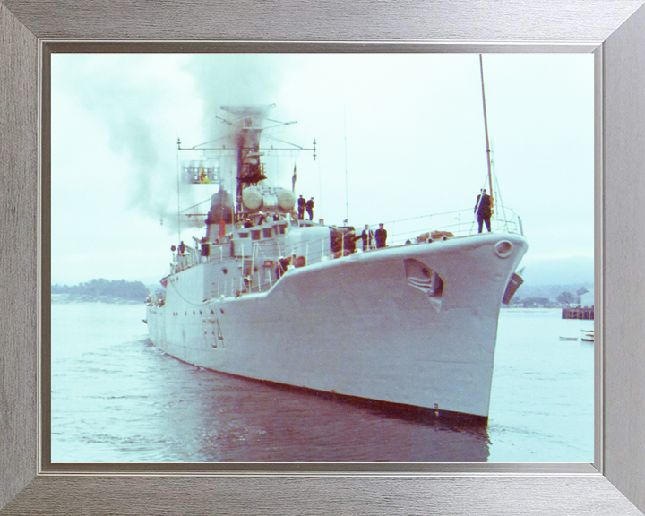 HMS Puma F34 Leopard Class Frigate Entering Harbour Photo Print - Posters, Prints, & Visual Artwork - by Hampshire Prints (image 7 of 9)