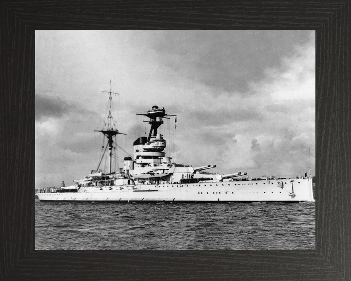 HMS Resolution 09 Revenge Class Battleship Starboard View Photo Print - Posters, Prints, & Visual Artwork - by Hampshire Prints (image 3 of 9)