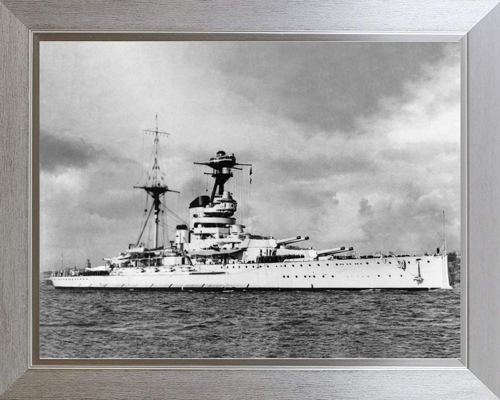 HMS Resolution 09 Revenge Class Battleship Starboard View Photo Print - Posters, Prints, & Visual Artwork - by Hampshire Prints (image 7 of 9)