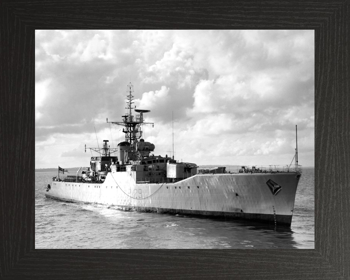 HMS Rhyl F129 Rothesay Class Frigate Starboard Side View Photo Print - Posters, Prints, & Visual Artwork - by Hampshire Prints (image 3 of 9)