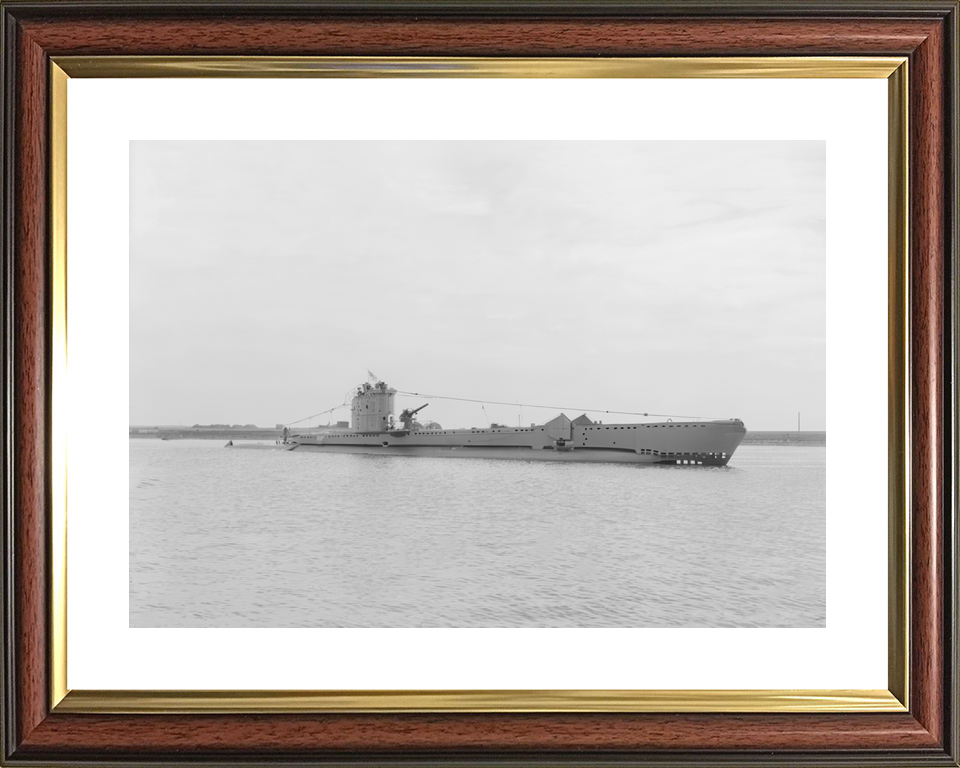 HMS Urtica P83 V Class Submarine 1944