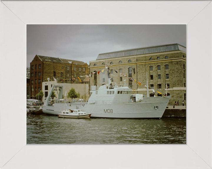 HMS Venturer M08 Converted Minesweeper Warship July 1979 Photo Print - Posters, Prints, & Visual Artwork - by Hampshire Prints (image 5 of 9)