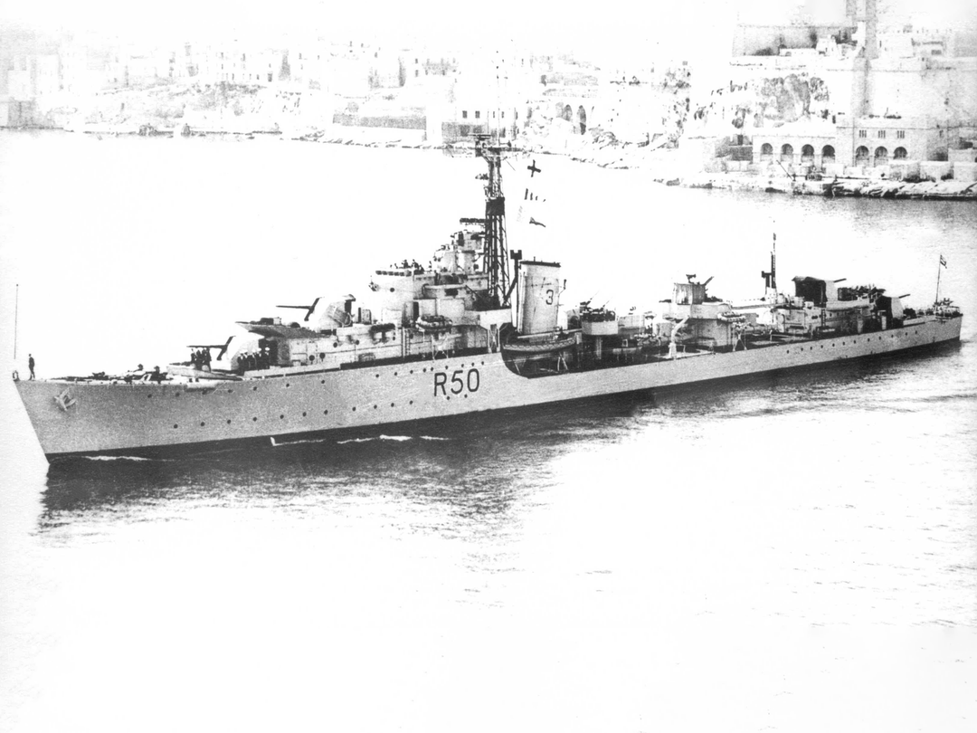 HMS Venus R50 V Class Destroyer April 1946 Photo Print - Posters, Prints, & Visual Artwork - by Hampshire Prints (image 1 of 9)