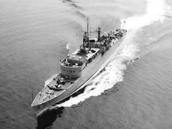 HMS Wizard F72 Type 15 Frigate 1964