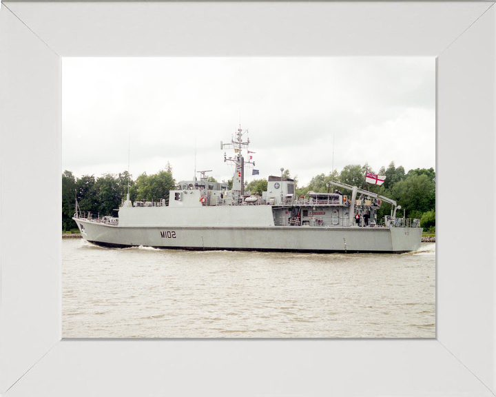 HMS Inverness M102 Sandown Class Minehunter June 1996 Photo Print - Posters, Prints, & Visual Artwork - by Hampshire Prints (image 5 of 9)