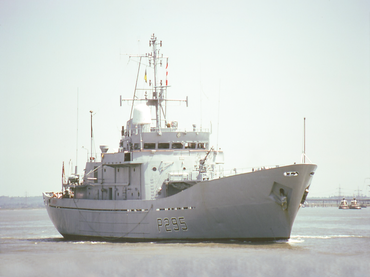 HMS Jersey P295 Island Class Patrol Vessel 20 June 1989 Photo Print - Posters, Prints, & Visual Artwork - by Hampshire Prints (image 1 of 9)