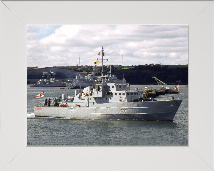 HMS Sandpiper P263 Bird Class Patrol Vessel August 1980 Photo Print - Posters, Prints, & Visual Artwork - by Hampshire Prints (image 5 of 9)