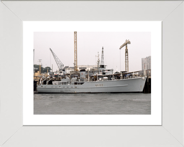 HMS Walkerton M1188 Ton Class Minesweeper 1977 Photo Print - Posters, Prints, & Visual Artwork - by Hampshire Prints (image 4 of 9)