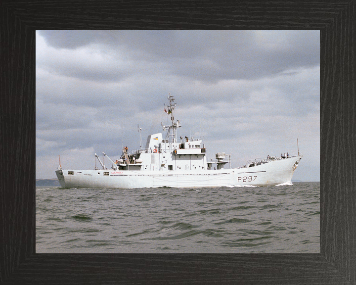 HMS Guernsey (P297) Royal Navy Island Class Patrol Vessel Starboard Beam View Photo Print Wall Art Decor - Posters, Prints, & Visual Artwork - by Hampshire Prints (image 3 of 9)