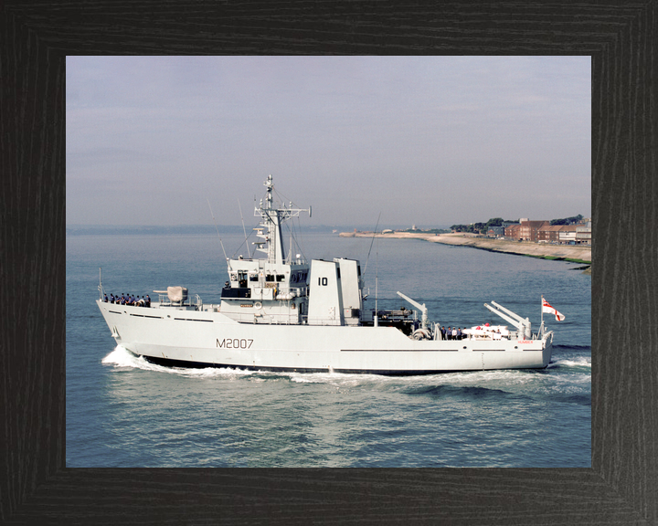 HMS Humber (M2007) Royal Navy River Class Minesweeper Leaving Portsmouth Photo Print Wall Art Decor - Posters, Prints, & Visual Artwork - by Hampshire Prints (image 3 of 9)