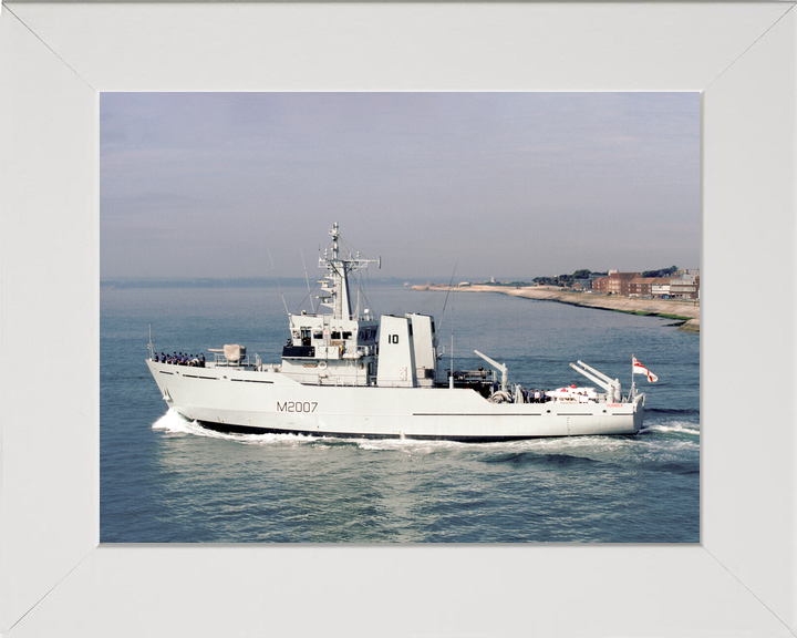 HMS Humber (M2007) Royal Navy River Class Minesweeper Leaving Portsmouth Photo Print Wall Art Decor - Posters, Prints, & Visual Artwork - by Hampshire Prints (image 5 of 9)