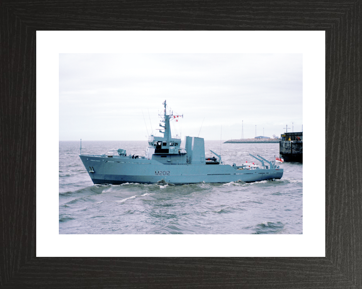 HMS Ribble M2012 River Class Minesweeper May 1986 Photo Print - Posters, Prints, & Visual Artwork - by Hampshire Prints (image 2 of 9)