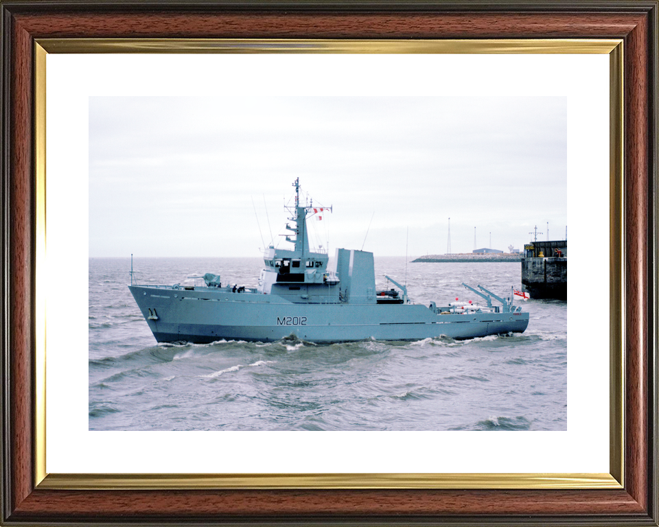 HMS Ribble M2012 River Class Minesweeper May 1986 Photo Print - Posters, Prints, & Visual Artwork - by Hampshire Prints (image 8 of 9)