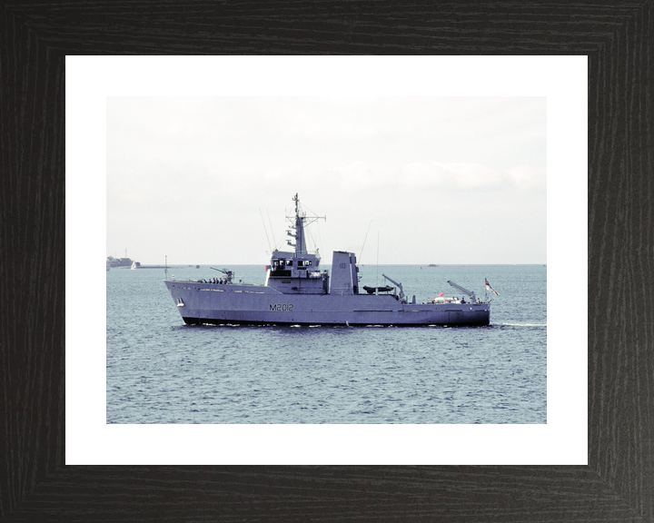 HMS Ribble M2012 River Class Minesweeper June 1989 Photo Print - Posters, Prints, & Visual Artwork - by Hampshire Prints (image 2 of 9)