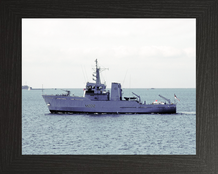 HMS Ribble M2012 River Class Minesweeper June 1989 Photo Print - Posters, Prints, & Visual Artwork - by Hampshire Prints (image 3 of 9)