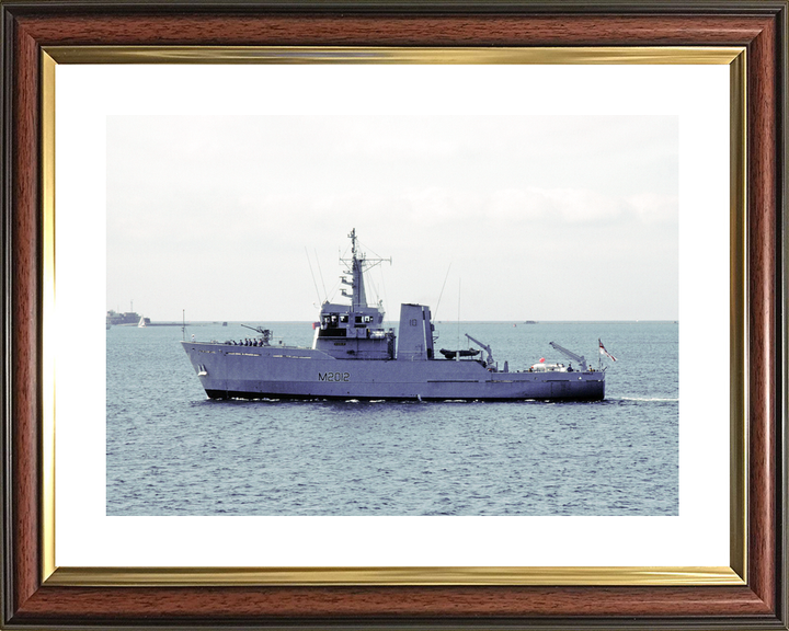 HMS Ribble M2012 River Class Minesweeper June 1989 Photo Print - Posters, Prints, & Visual Artwork - by Hampshire Prints (image 8 of 9)