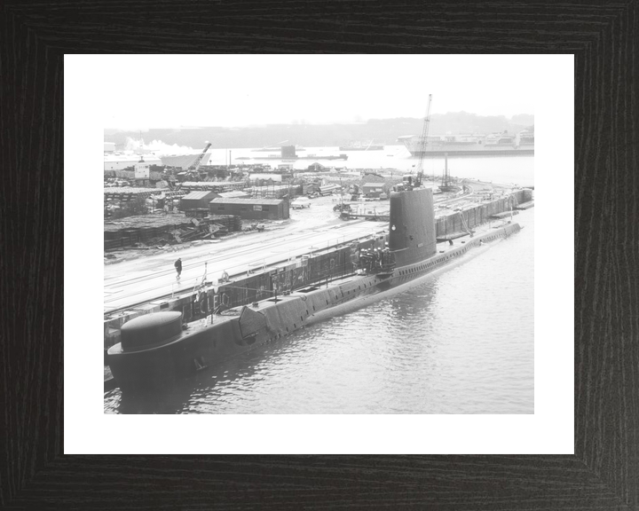 HMS Andrew P423 Amphion Class Submarine Alongside