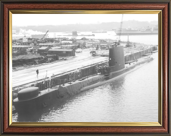 HMS Andrew P423 Amphion Class Submarine Alongside